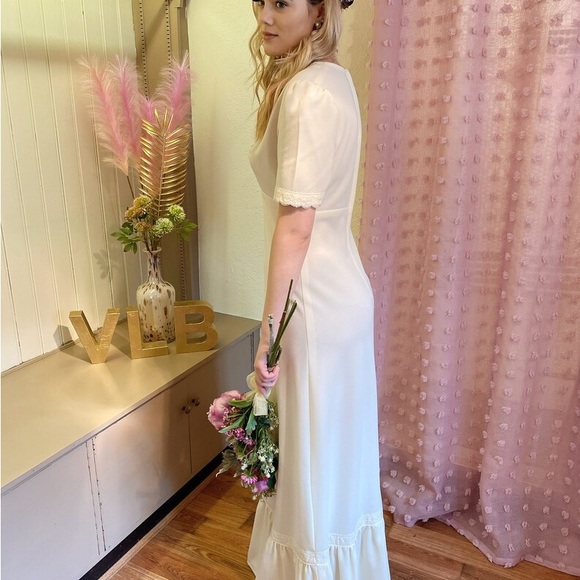 Vintage 70s bridal dress - Picture 2 of 6